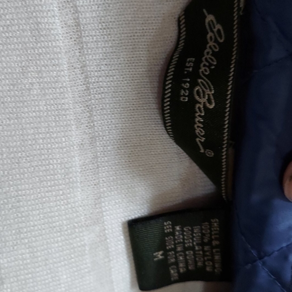 Eddie Bauer Fitted Quilted Jacket - Picture 3 of 3